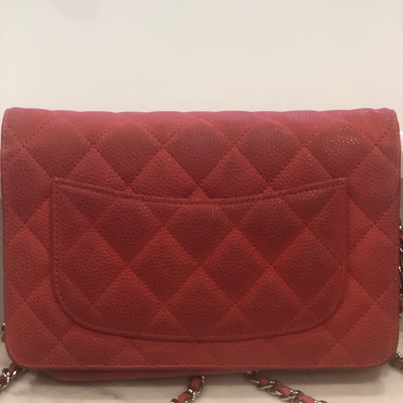 Chanel Quilted wallet on chain - Picture 3 of 8